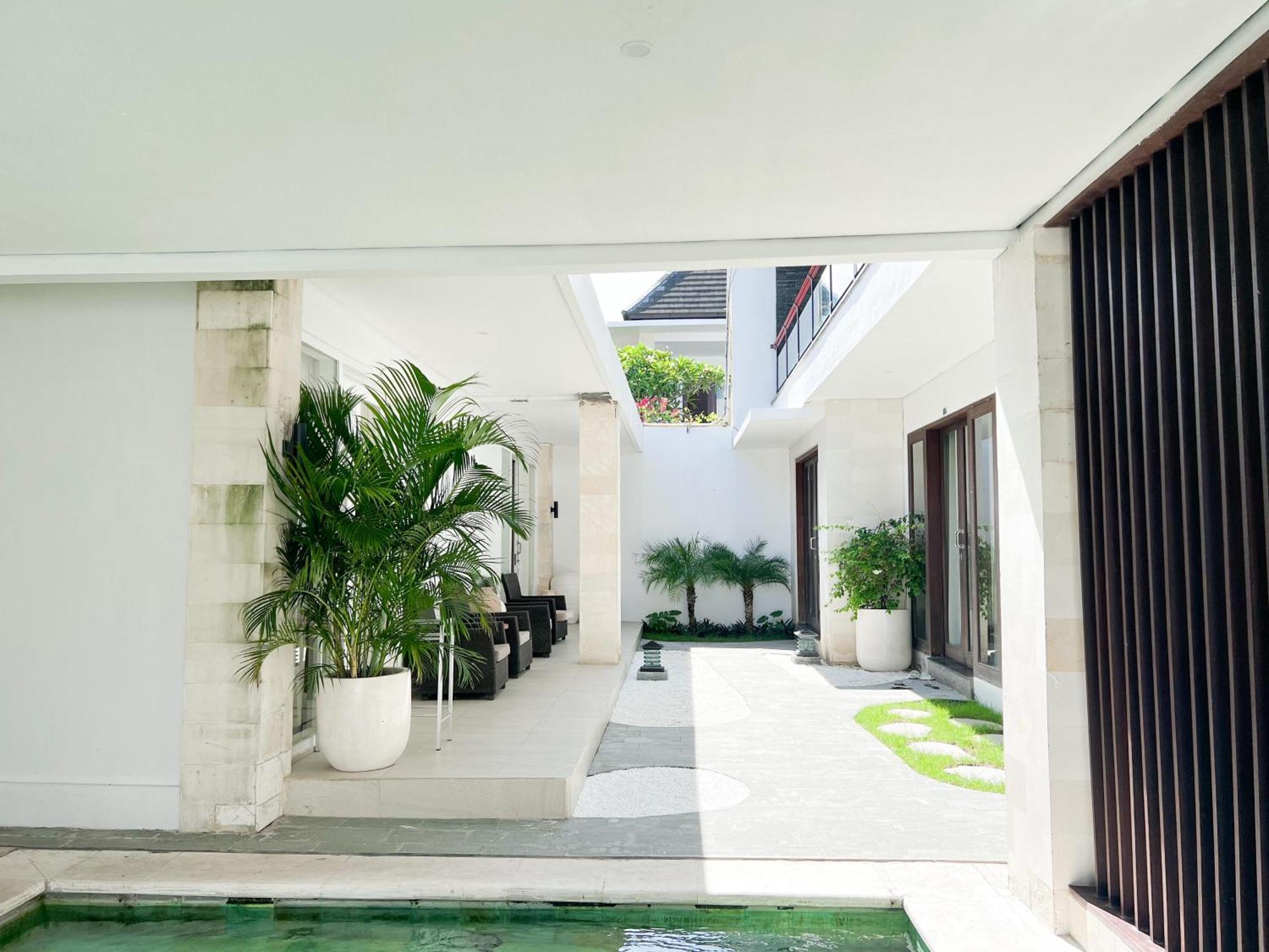 Apple Villas & Apartments Kerobokan Exterior foto