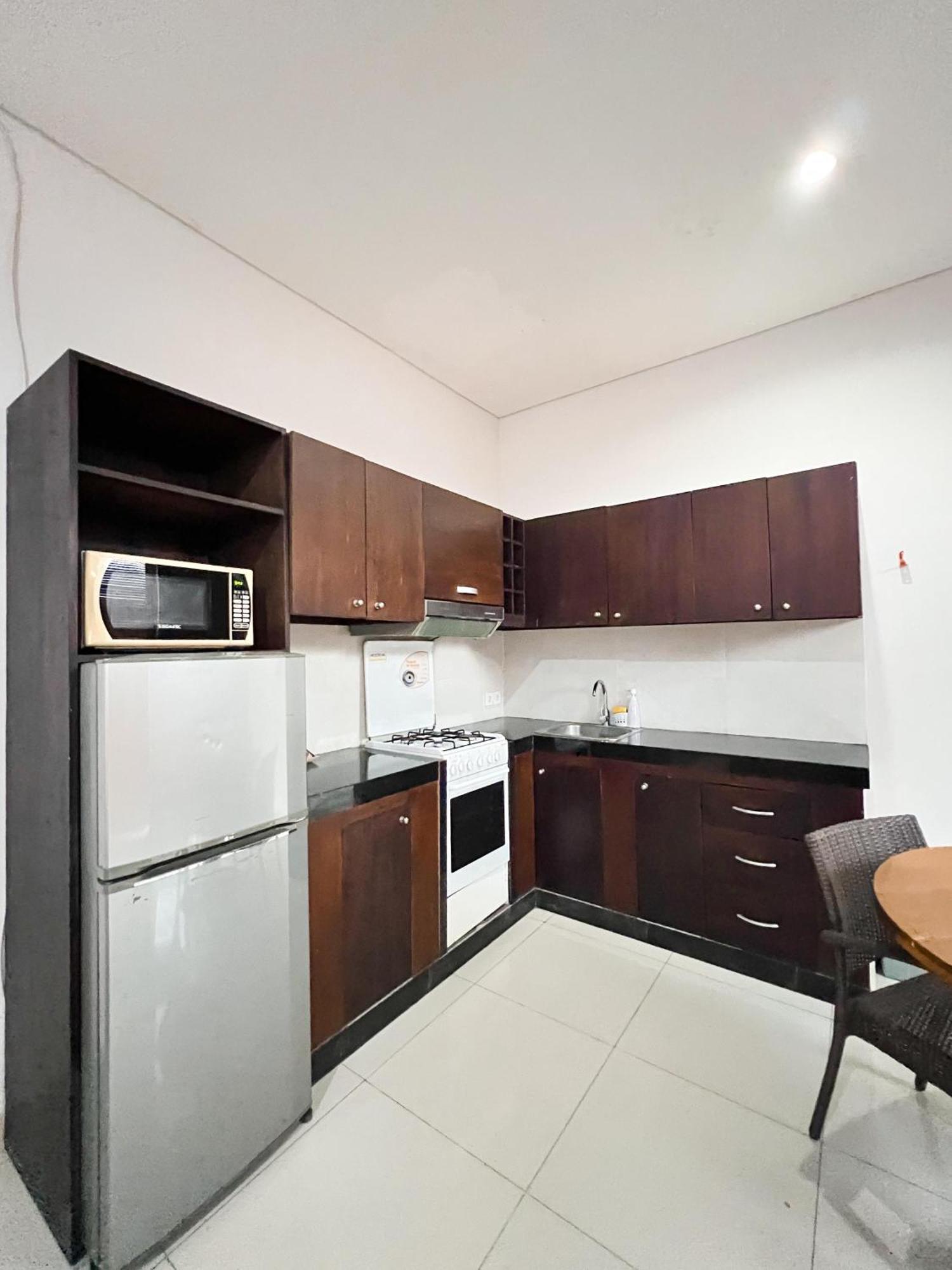 Apple Villas & Apartments Kerobokan Exterior foto
