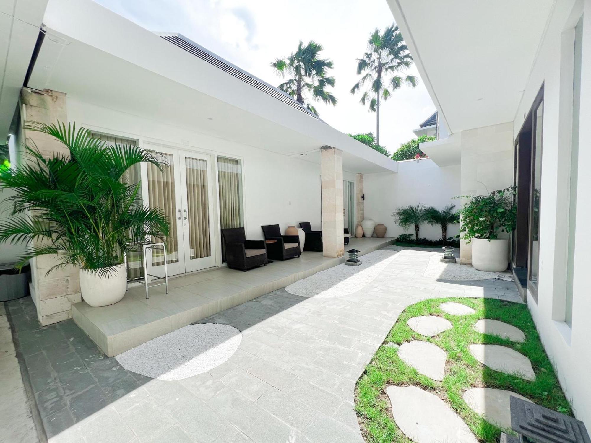 Apple Villas & Apartments Kerobokan Exterior foto